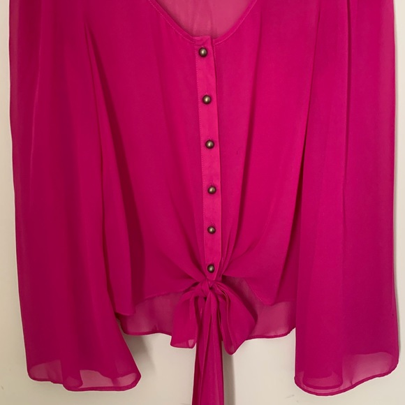 Forever 21 size M fuchsia blouse - Picture 7 of 15